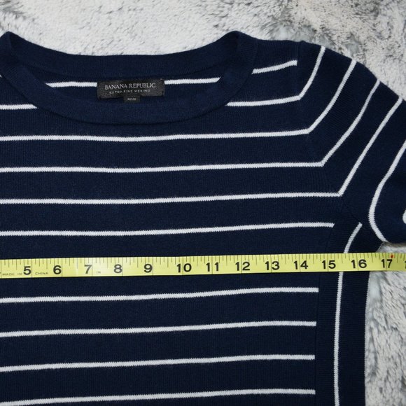 BANANA REPUBLIC NAVY WHITE SWEATER SUPERFINE MERINO BLEND VERY SOFT WAR… - Picture 7 of 9
